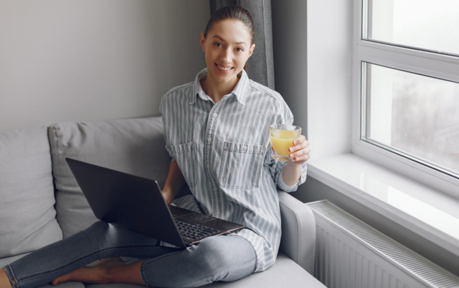 Praktisches Lernen mit realen Finanzunterlagen und Dokumenten